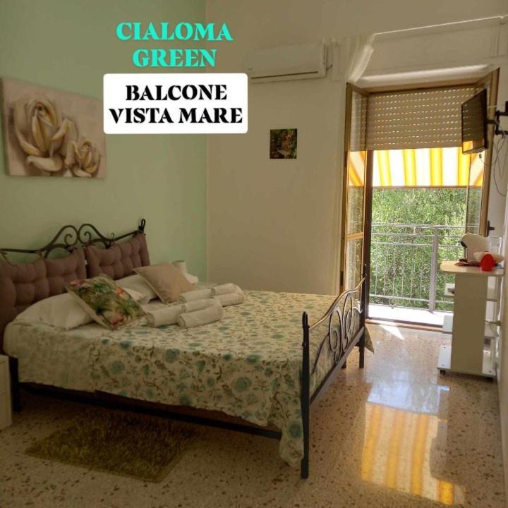 Cialoma Full Green Marina di Camerota Oda fotoğraf
